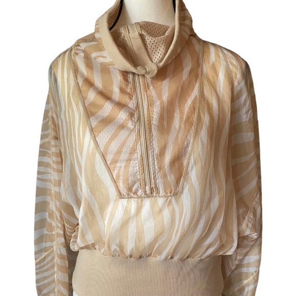 Free People Movement Tan Zebra Print Dolman Sleeve Pullover Windbreak - Picture 2 of 11